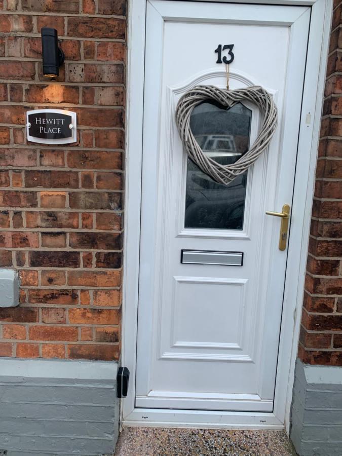 Hewitt Place Crewe Luaran gambar